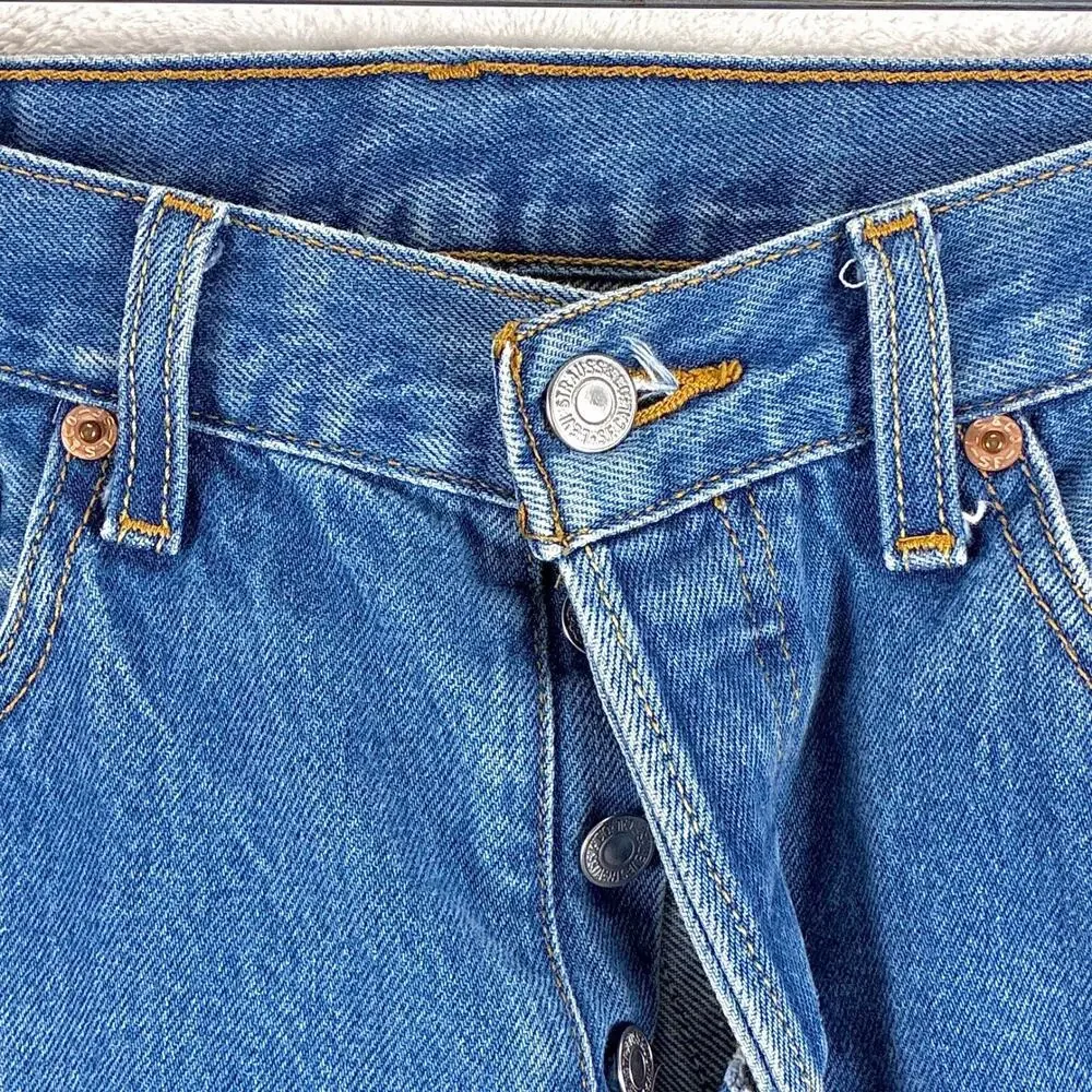 VTG Levis 501 Jeans Mens 33x38 (32x33) Faded Button Fly Classic Preppy Indie
